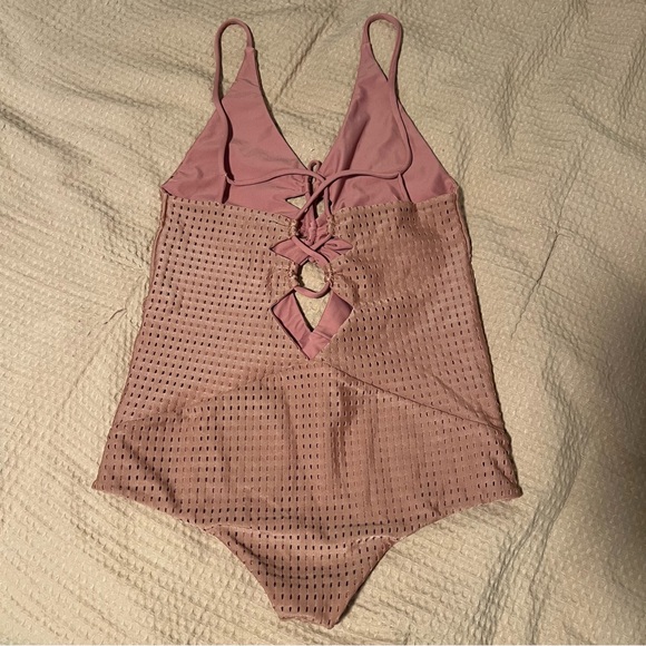 acacia kokomo one piece in lipstick mesh S worn once - Picture 2 of 3